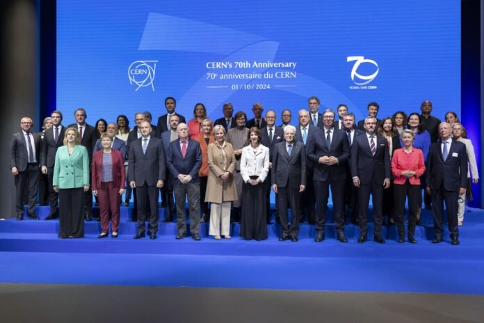 Mattarella a Ginevra per i 70 anni del CERN